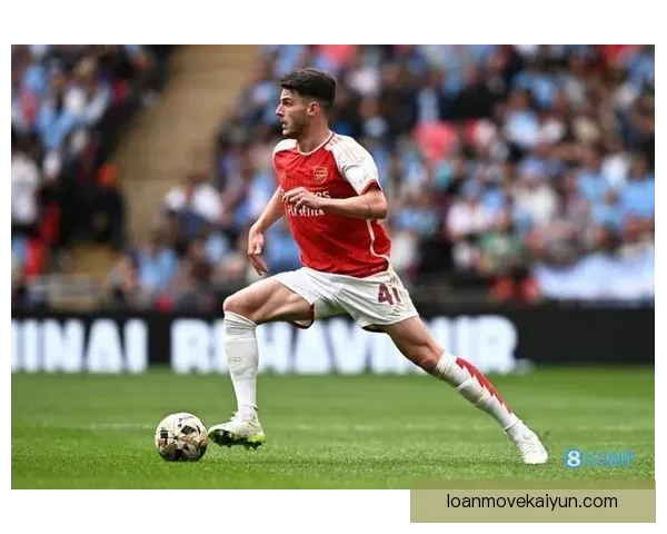 赖斯拦截能力持续提升 赛季表现值得关注